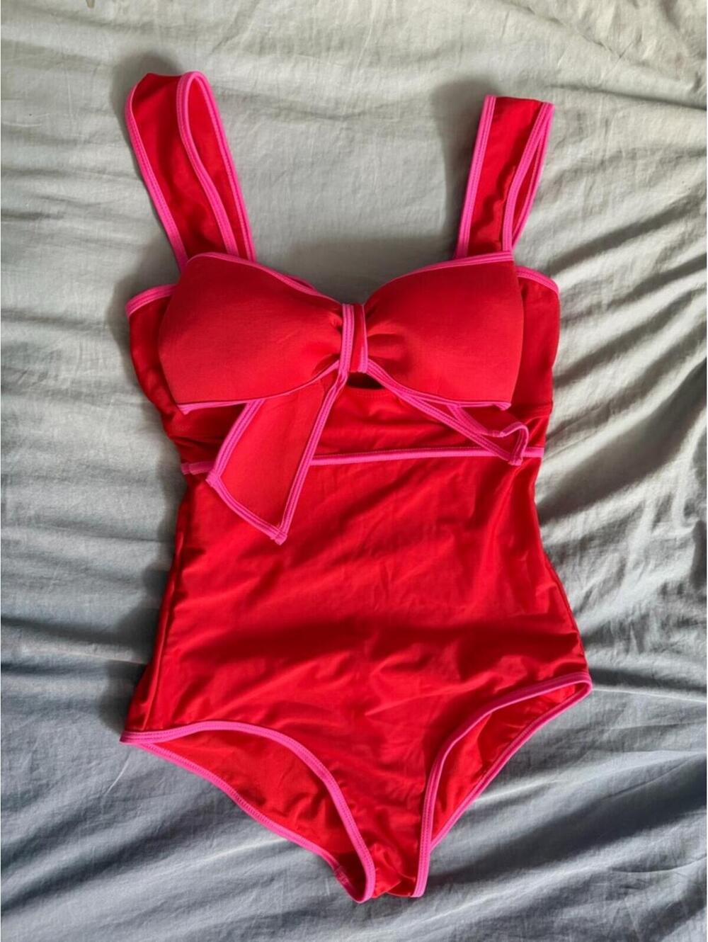 Red Pink One Piece Swimsuit M Bow Front Cutout High Leg TikTok Viral Poolside